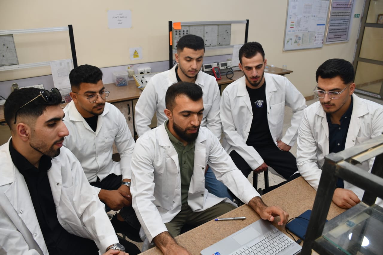  Arab students are currently participating in an intensive summer training program at the College of Engineering, University of Anbar.