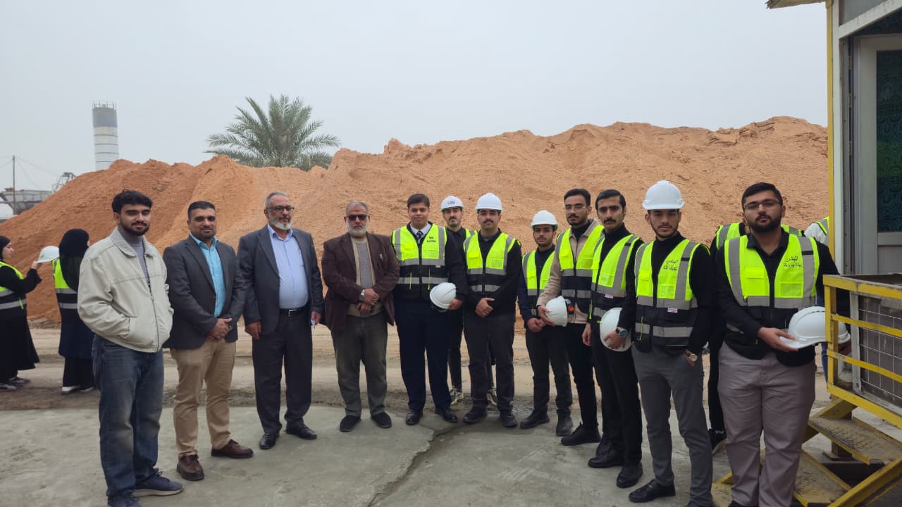 زيارة علمية ميدانية لطلبة المرحلة الثانيه قسم الهندسة المدنيه الى معمل الجزيرة العربيه للخرسانه الجاهزه.