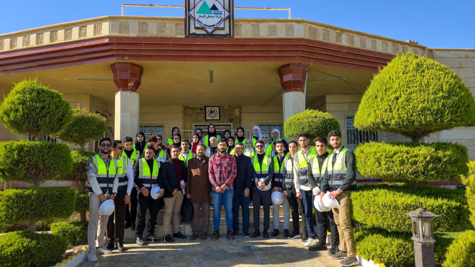 زيارة ميدانية لطلبة قسم الهندسة الكيميائية والبتروكيميائية إلى شركة مصافي الشمال / مصفى حديثة. 