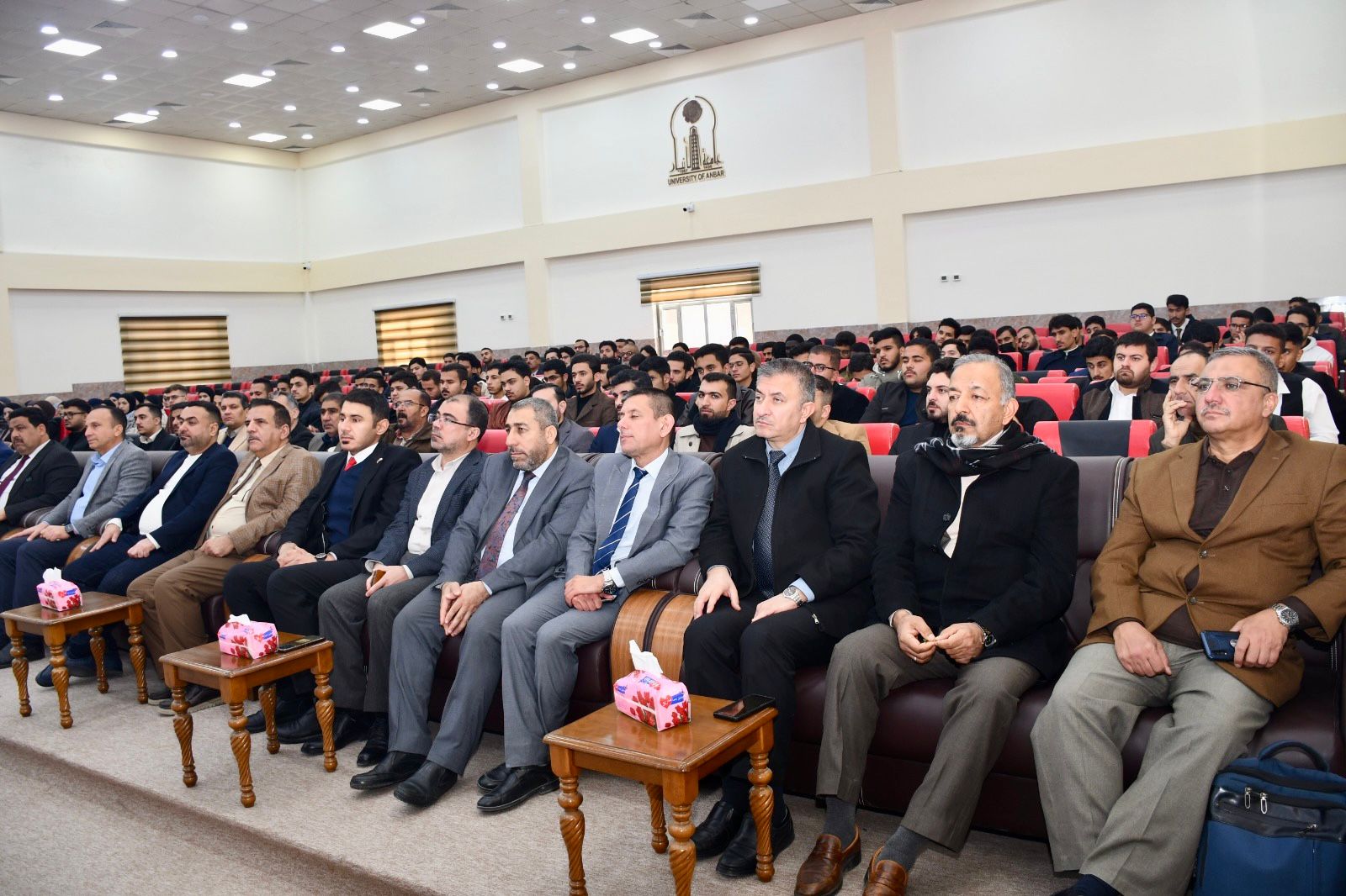 ورشة عمل مشتركة في قسم الهندسة المدنية