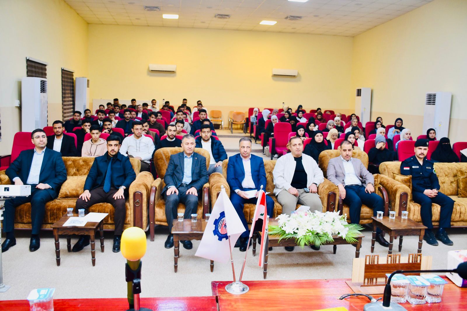 ندوة ارشادية تقيمها كلية الهندسة - جامعة الانبار .