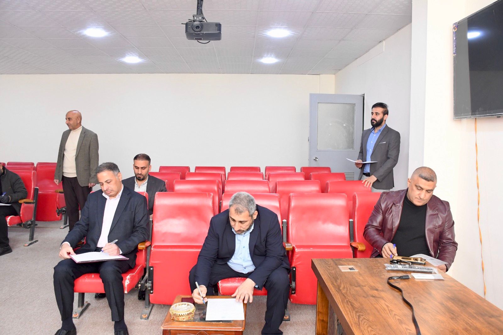 A training course entitled “Scientific Journals and the Mechanisms for Assessing Their Credibility” is being organized by the Department of Mechanical Engineering at the College of Engineering – University of Anbar 