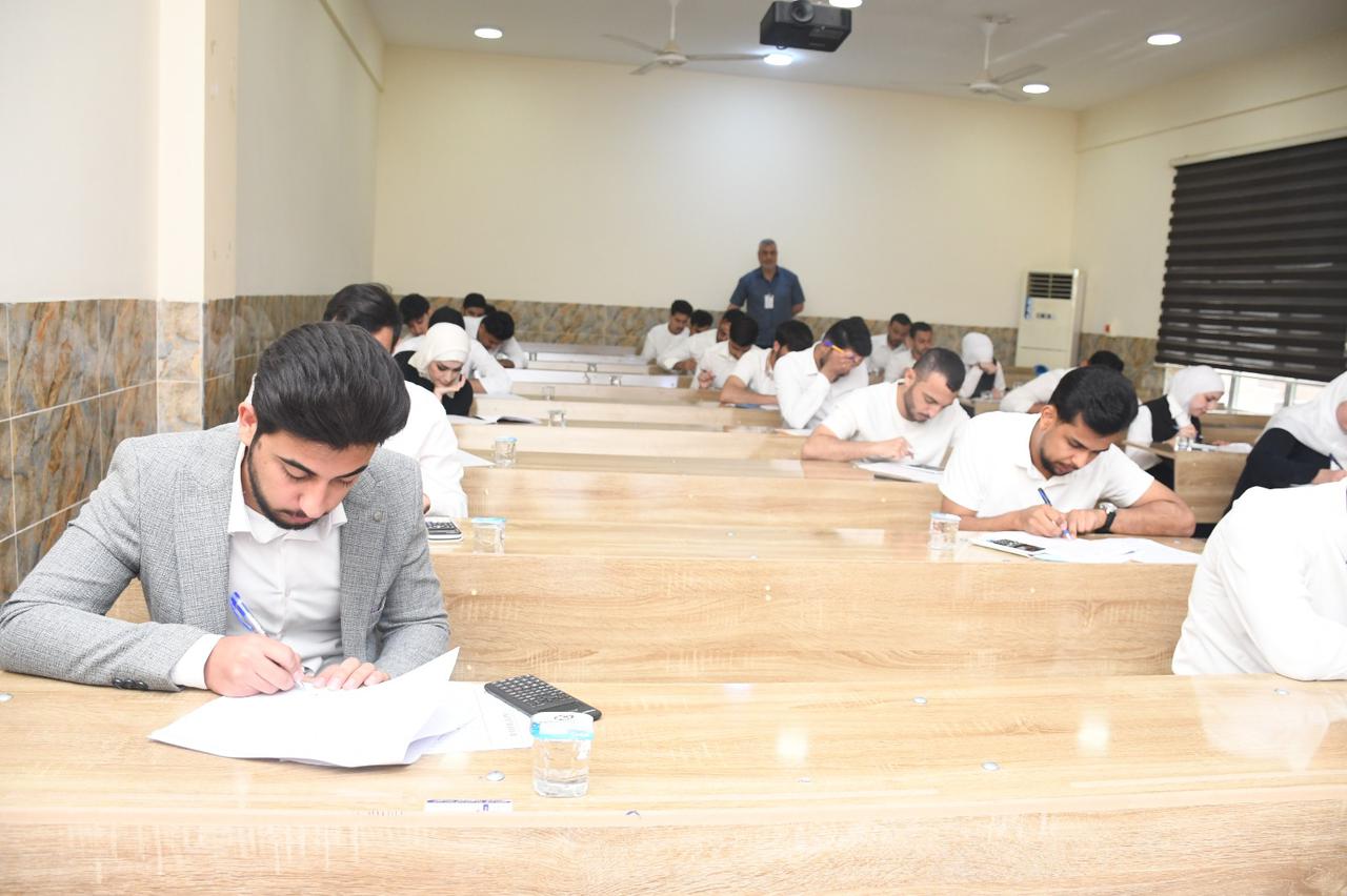 كلية الهندسة – جامعة الأنبار تجري الامتحان التقويمي التجريبي الأول